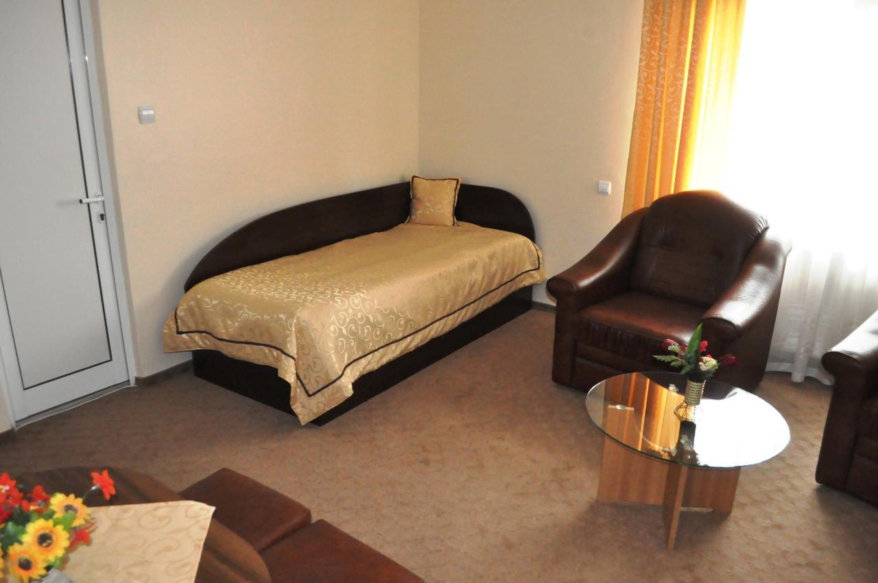Hotel Andrei กัมปิอา ตัวร์ซิ ภายนอก รูปภาพ